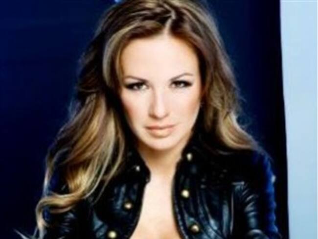 Impulsan famosos campaña 'Llévame a casa'