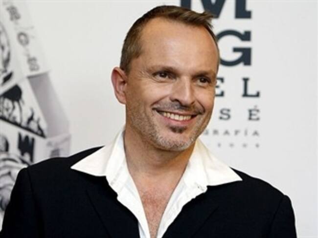 Pospone Miguel Bosé conciertos en Monterrey por problemas de salud