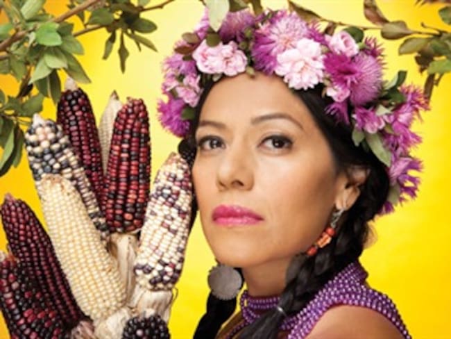 Festeja Lila Downs nominación al Grammy Americano
