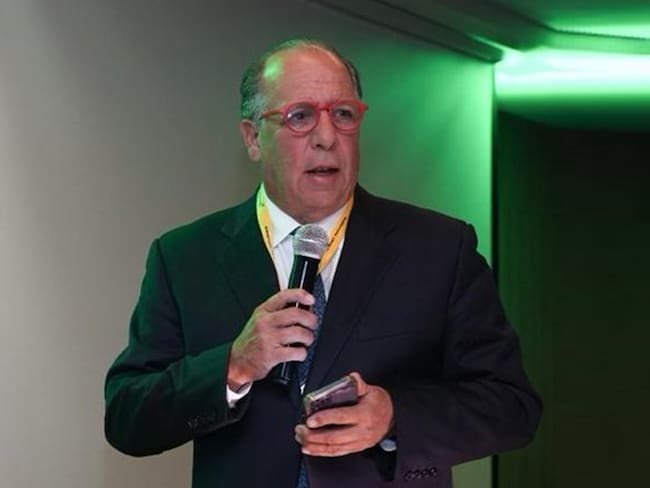 Nos estamos preparando para que nadie se quede sin medicamentos: Juan de Villafranca