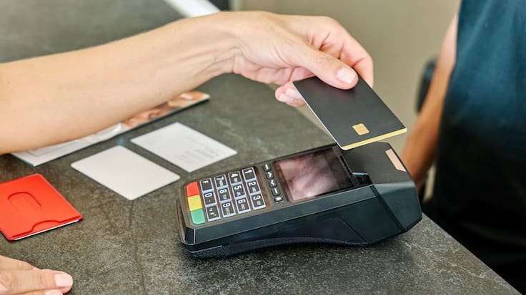 Pagos sin efectivo en México: Qué servicios podrían dejar de aceptar dinero en efectivo