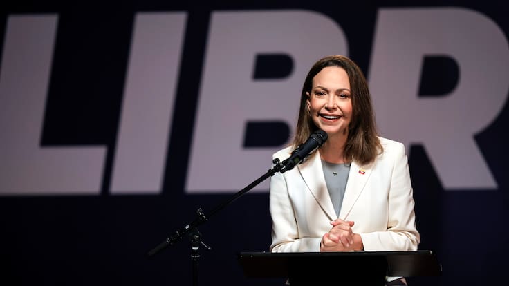 María Corina Machado regresa a Venezuela y plantea elecciones presidenciales en 2027