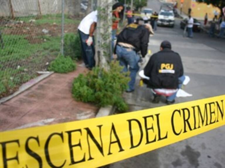 Asesinan a tres personas en Morelos