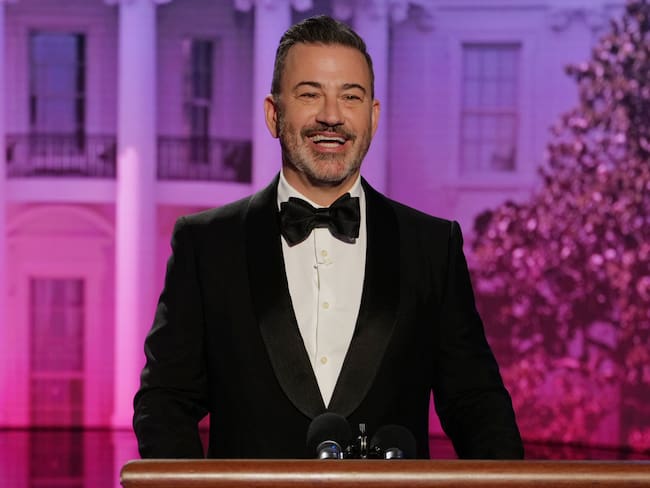 Trump exige despido de Jimmy Kimmel tras chiste sobre Melania y abre nuevo frente contra ABC