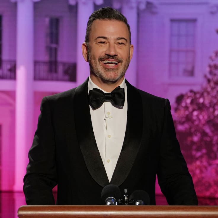 Trump exige despido de Jimmy Kimmel tras chiste sobre Melania y abre nuevo frente contra ABC