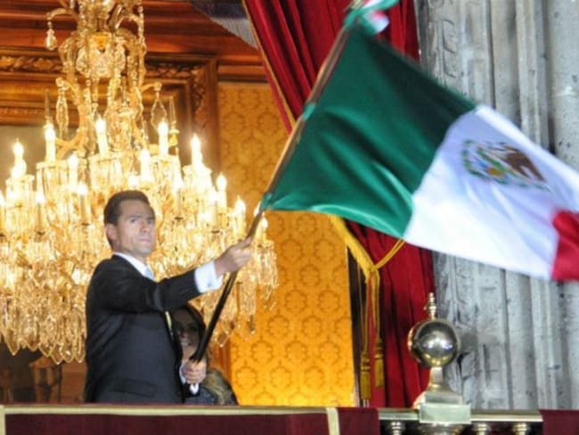 EPN dio el &quot;Grito&quot; en Palacio Nacional