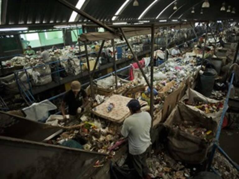 Cierra GDF el Bordo Poniente