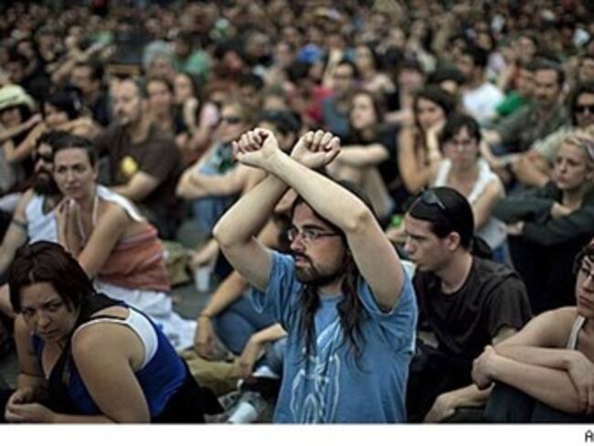 Repudian El Pais y ABC a 15-M por protestas en Barcelona