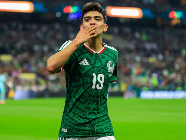 Gilberto Mora hace historia con México en el Mundial 2026: solo Pelé fue más joven que él en un juego de eliminación directa