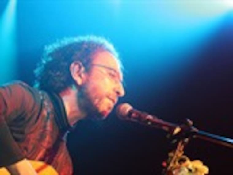 'La noche W' del lunes 20 de abril con Rubén Arvizu, actor de doblaje, y Victor Payán, periodista