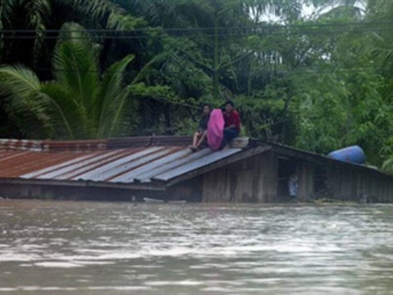 Deja al menos 12 muertos tifón Mirinae en Filipinas