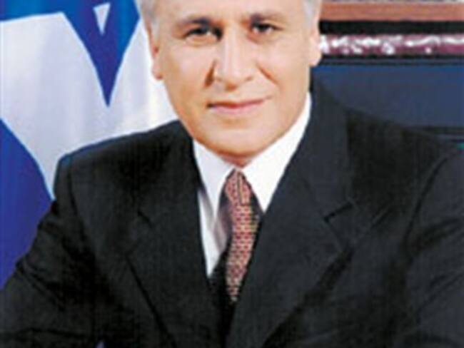 Declaran culpable a ex presidente de Israel de delitos sexuales