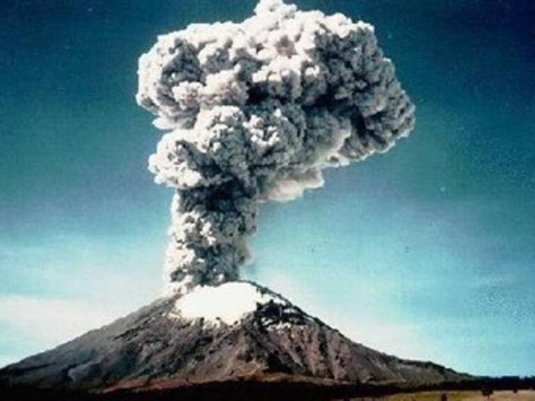 Detectan 20 exhalaciones del volcán Popocatépetl