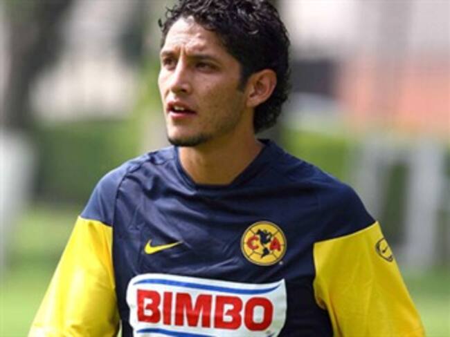 Brilla Angel Reyna en la jornada 12 del Clausura 2011