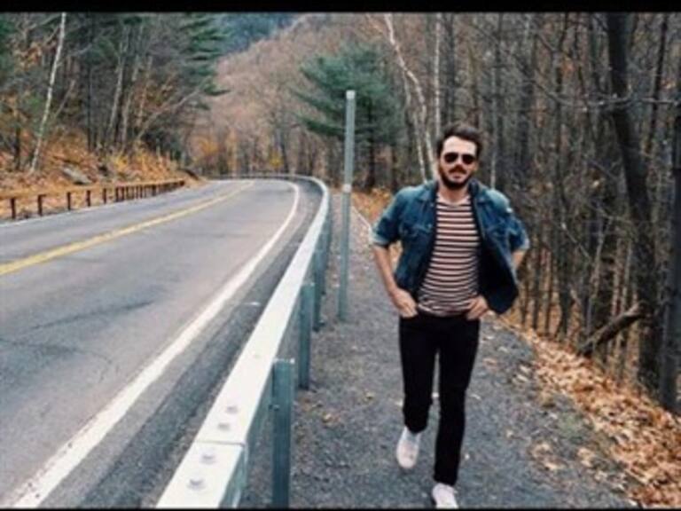 Solo por cambiar su foto de perfil, se convirtió en un popular meme