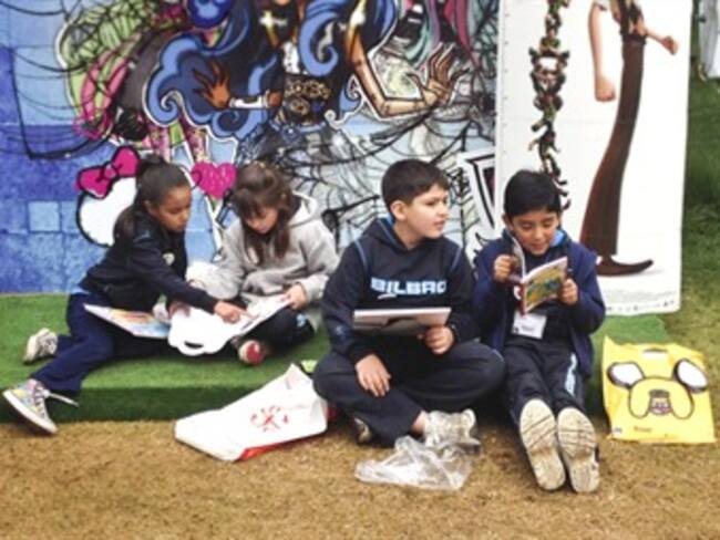 Suman más de 110 mil visitantes a la FILIJ