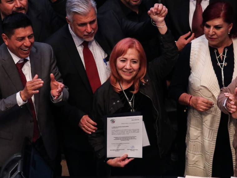 Sheinbaum defiende a Rosario Piedra: "es un símbolo de lucha".