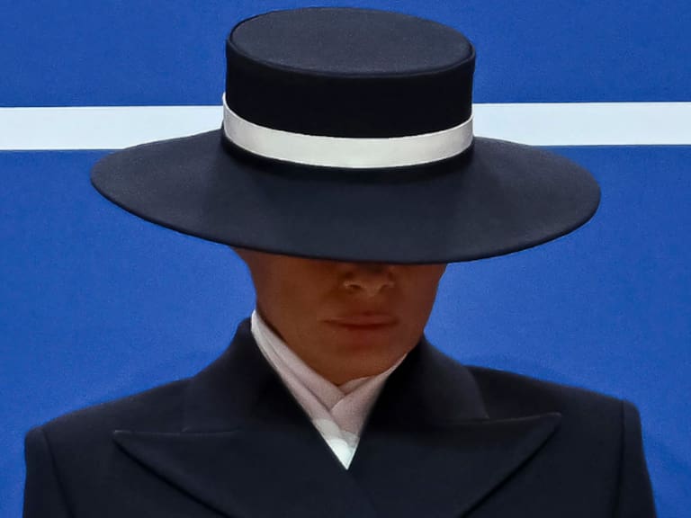 Melania Trump anuncia documental en Amazon.