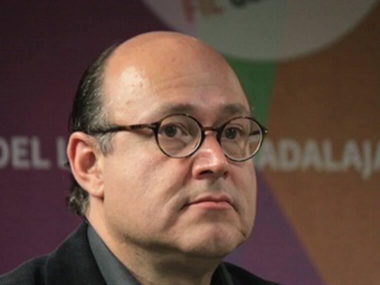 Asunto de carácter político. Ricardo Raphael, analista político. 27/02/13