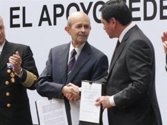 Fausto Vallejo y Osorio Chong 'Firman nuevo acuerdo para el apoyo federal a la seguridad de Michoacán'