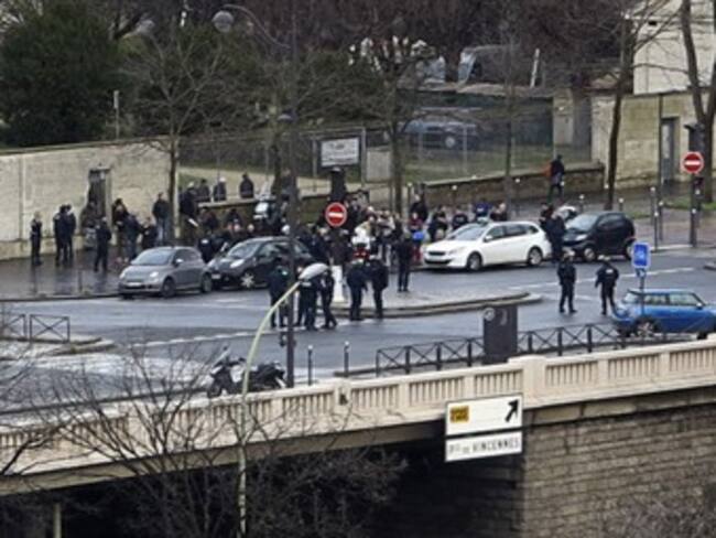Marchan en Francia contra el terrorismo