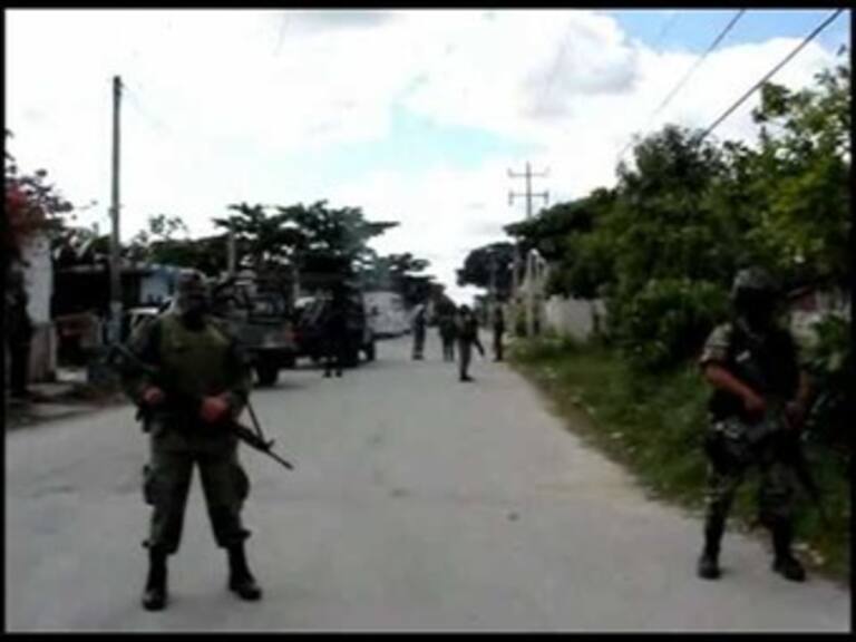 Se enfrenta la Marina con cártel del Milenio en Michoacán