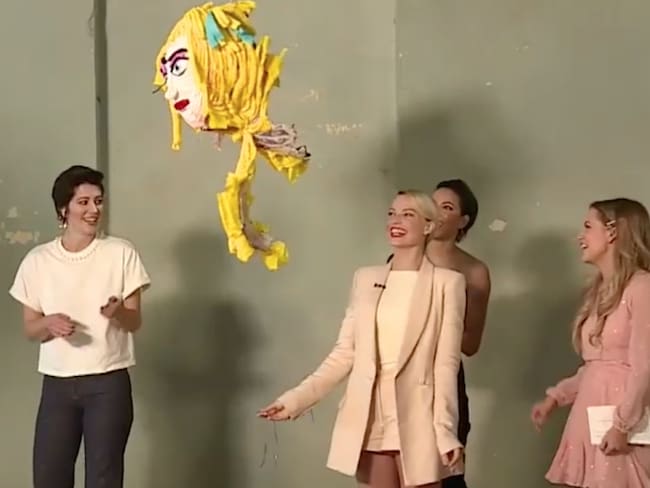 Las protagonistas de Ave de Presa rompen una piñata con De Película W