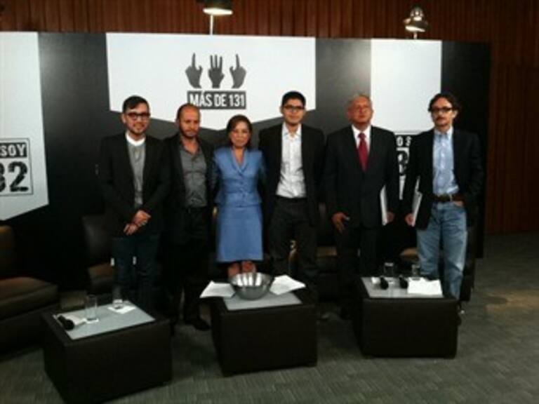 Fotogalería Andrés Manuel López Obrador: Debate #YoSoy132