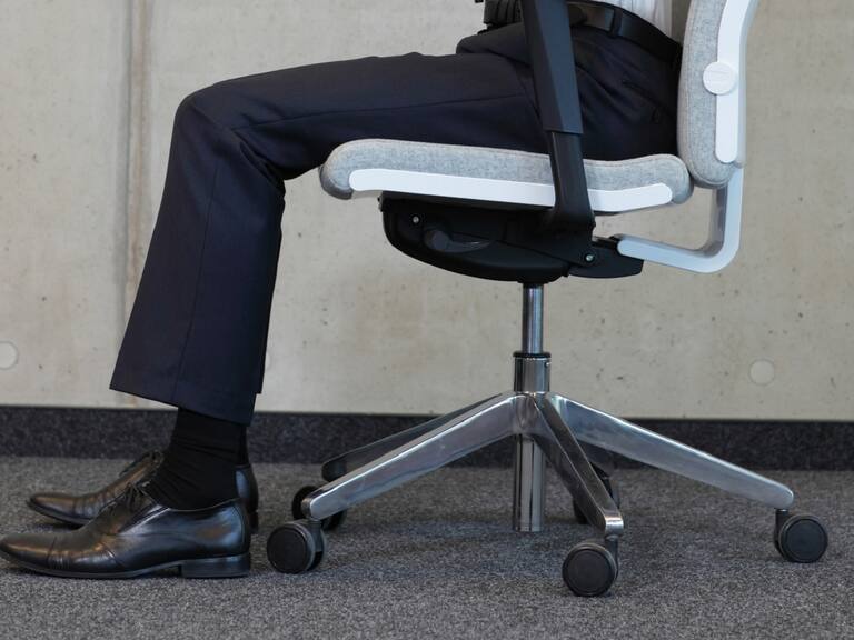 La Coparmex recibe con agrado la reforma a la Ley Federal de Trabajo, conocida como la "Ley silla" que permite a los trabajadores poder sentarse ante largas horas de trabajo a pie