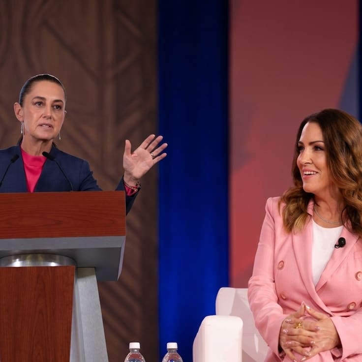 ¿Qué pasó entre Sheinbaum y Sara Carter? La presidenta rechaza la controversia