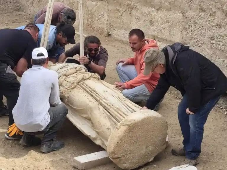 Mx - Hallan escultura de Atenea en Turquía