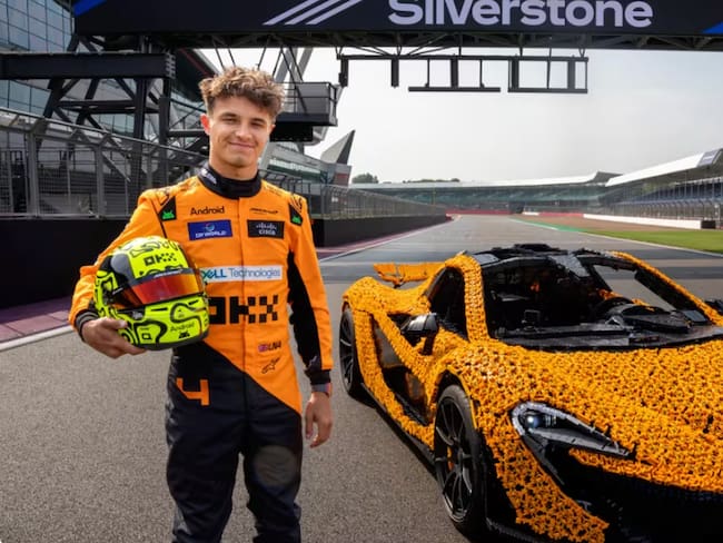 Mc Laren cruzó la meta arriba de un monoplaza hecho con piezas de lego