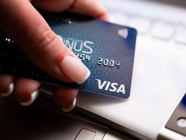 La nueva era de la seguridad digital: Cómo la inteligencia artificial frena las estafas con tarjetas