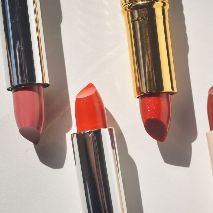 El regreso de los labios oscuros: así se lleva la tendencia este otoño