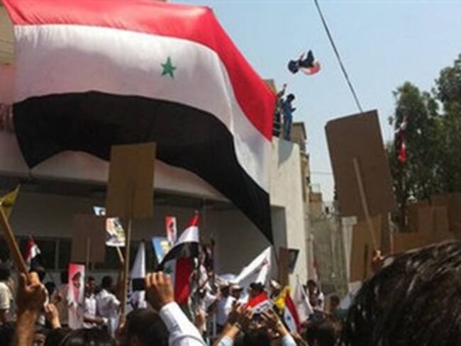 Sacuden explosiones edificio del Ministerio del Interior de Siria