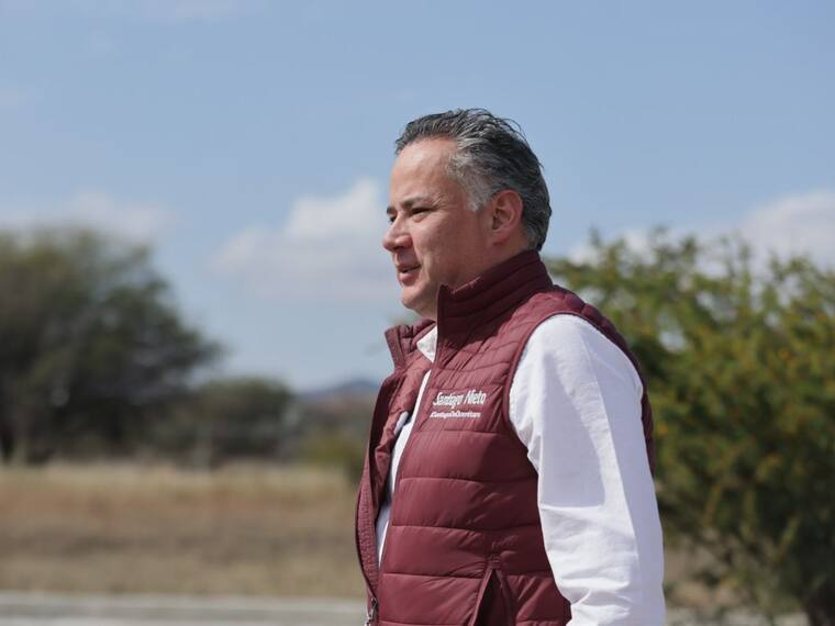 La defensa de Francisco García Cabeza de Vaca anuncia denuncia contra Santiago Nieto ante la FGR.