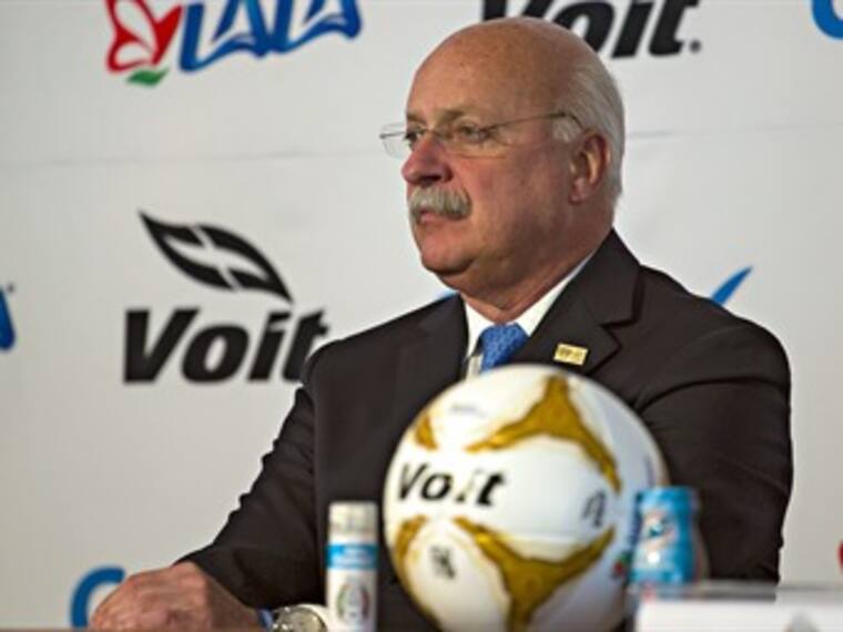 Jugadores de Pumas y América invitan a mantener la paz en el Olímpico Universitario