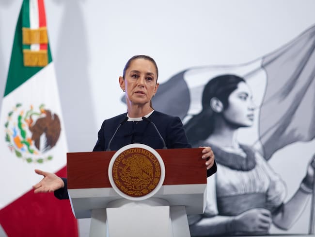 Celebra Sheinbaum decreto de Trump sobre aranceles en autos…