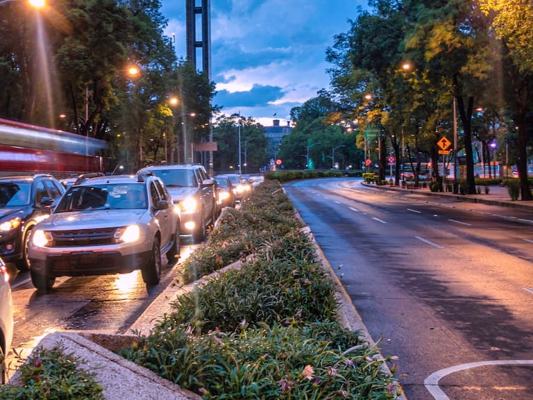 Lista de autos con restricción en la CDMX y el Edomex. Getty Images