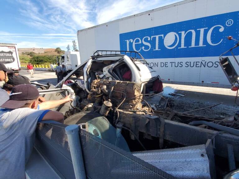 Carambola deja 15 personas lesionadas en el Macrolibramiento