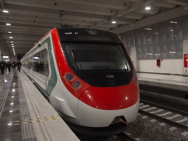 Tren Suburbano será público y cambia a nombre Felipe Ángeles