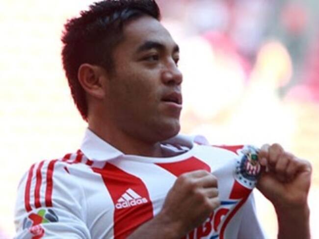 Se queda Marco Fabián con Chivas por lealtad y por ir al Mundial