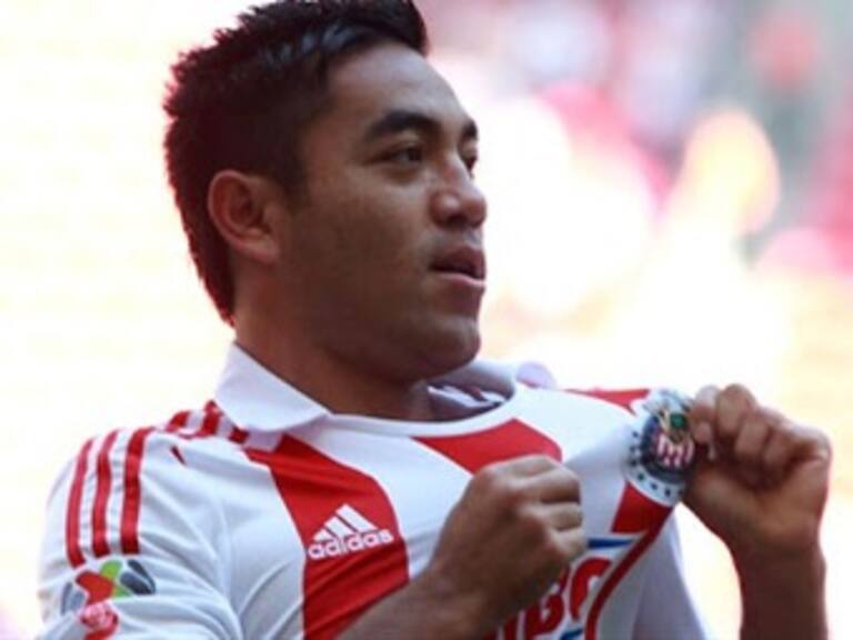 Se queda Marco Fabián con Chivas por lealtad y por ir al Mundial