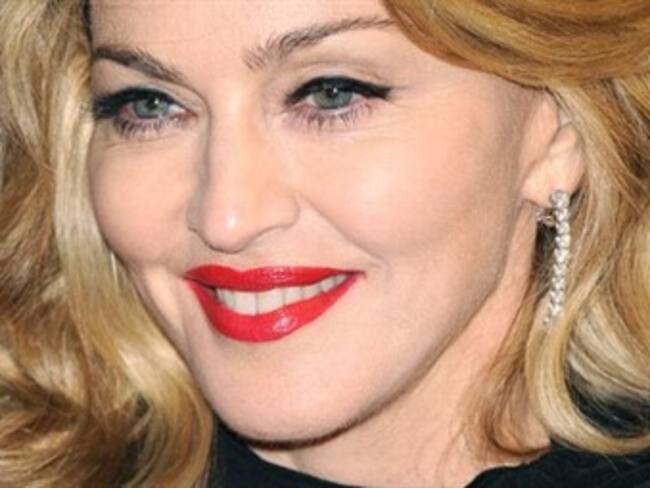 Promociona Madonna a ritmo de salsa presentación en el Súper Bowl