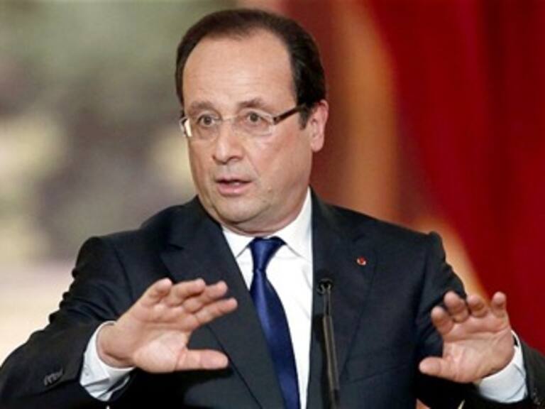 Decreta Hollande luto nacional tras atentado en París