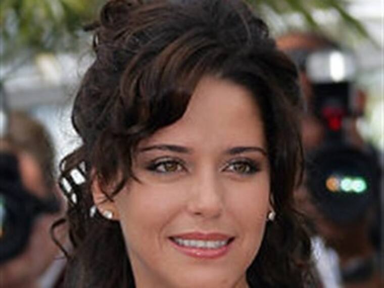 Ana Claudia Talancón 'del cine a las campañas humanitarias', en exclusiva para OK!W también nos platica sobre su relación con José Manuel de Tavira