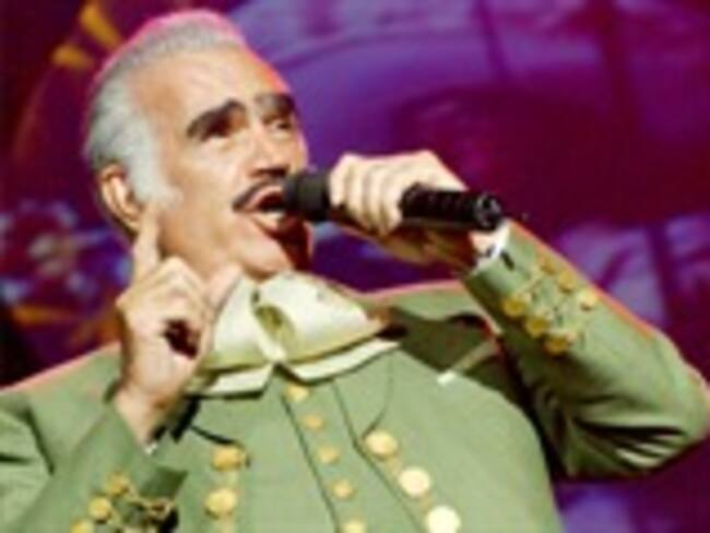 Debuta Vicente Fernández en primer lugar de ventas latinas en EU