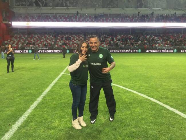 Daniel Osorno le pide matrimonio a su novia en la #CopaDeLeyendas