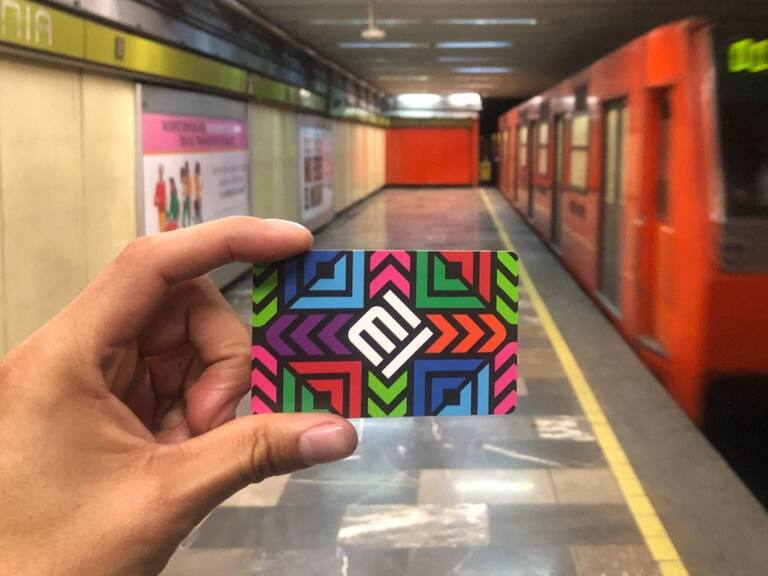 ¿Cómo tramitar la tarjeta para viajar gratis en Metro y Metrobús en CDMX?