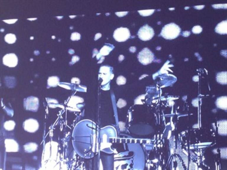 Seduce Bryan Adams a fanáticos mexicanos